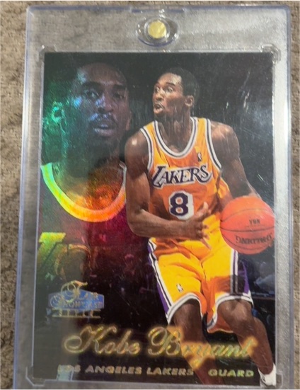 1997-98 Fleer Flair Showcase #18 Kobe Bryant — front