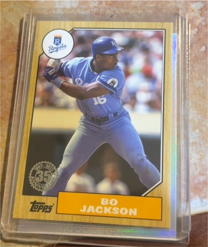 2022 Topps Series 1 1987 Topps Baseball 35th Anniversary #T87-21 Bo Jackson — front