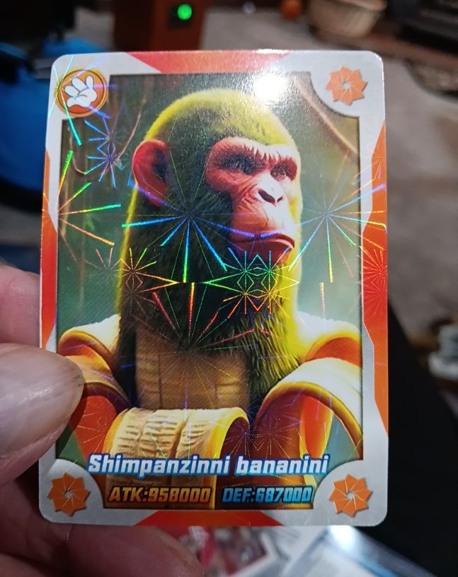 2025 Italian Brainrot Shimpanzinni bananini — front