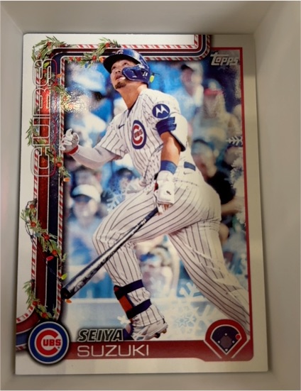 2025 Topps Holiday #H89 Seiya Suzuki — front