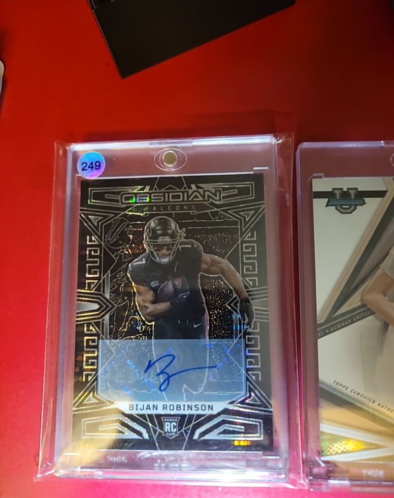 2023 Panini Obsidian #249 Bijan Robinson — front