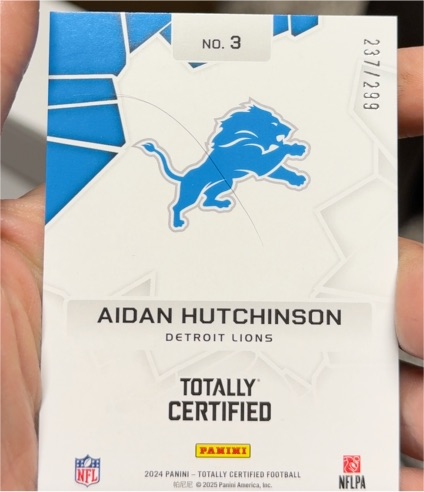 2024 Panini Totally Certified #3 Aidan Hutchinson — front