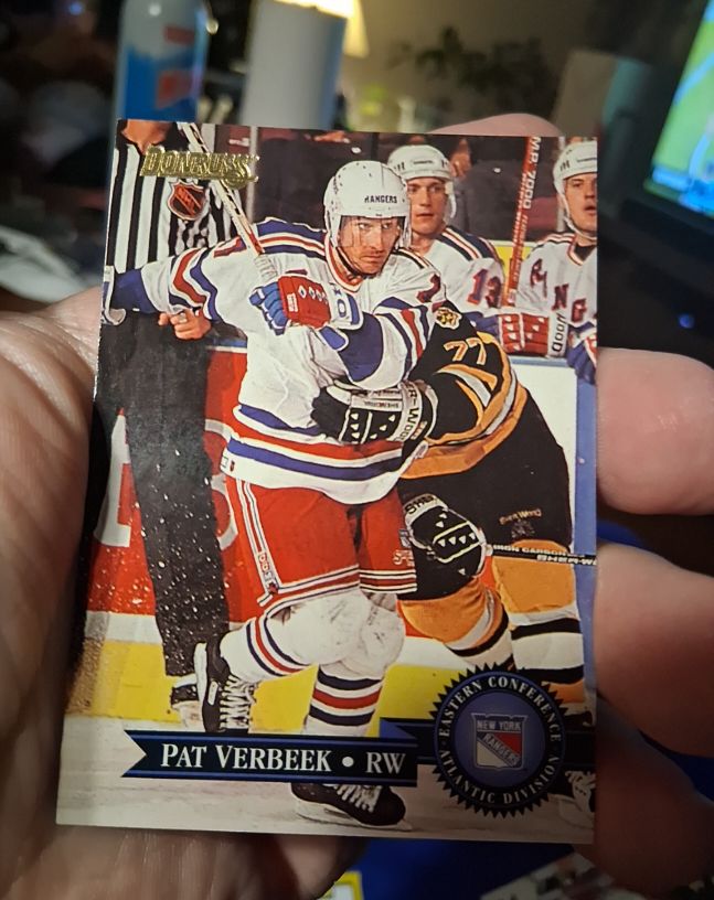 1995 Donruss #29 Pat Verbeek — front