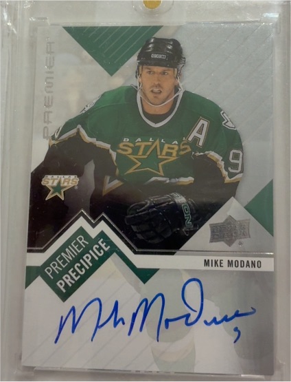 1997 Upper Deck Premier Premier Precipice Mike Modano — front