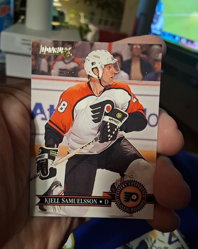 1995-96 Donruss #171 Kjell Samuelsson — front