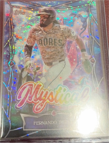 2025 Topps Update #MYS-10 Fernando Tatis Jr. Mystical — front