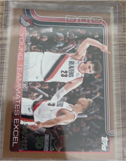 2025-26 Topps #289 Rip City Duo Shines: Young Teammates Excel Shaedon Sharpe & Donovan Clingan — front