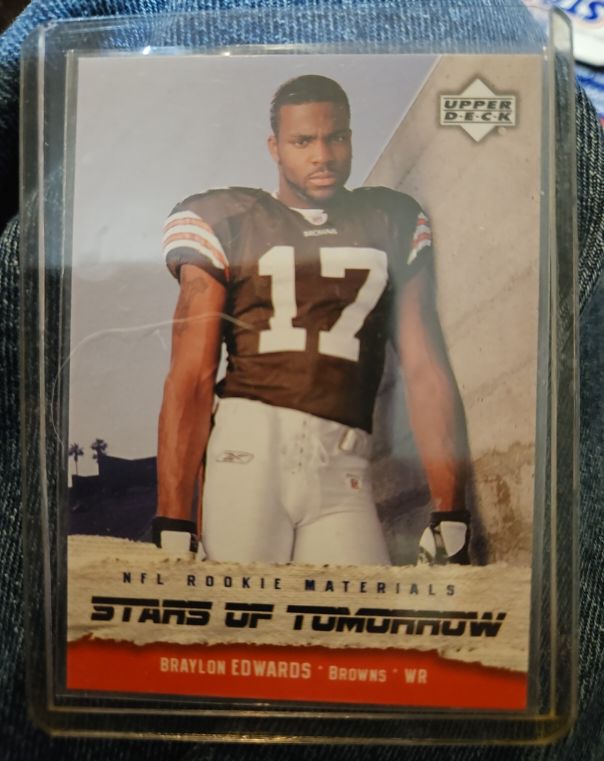 2005 Upper Deck Stars Of Tomorrow #ST-12 Braylon Edwards — front