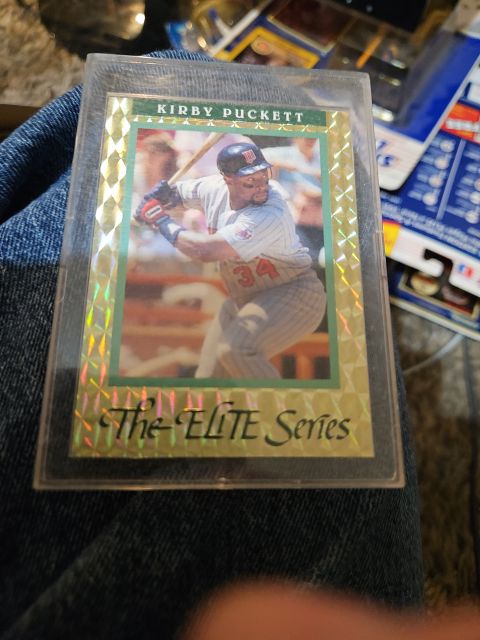 1992 Donruss Elite Series #17 Kirby Puckett — front