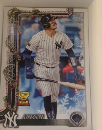 2025 Topps Holiday #H56 Austin Wells — front