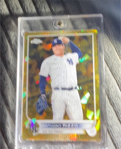 2022 Topps Chrome #73 Anthony Rizzo — front