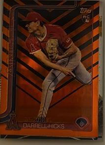 2025 Topps #RC Darrell Hicks — front