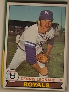 1979 Topps #218 Dennis Leonard — front
