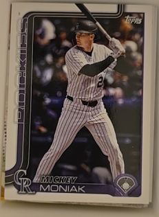 2025 Topps Update #US246 Mickey Moniak — front
