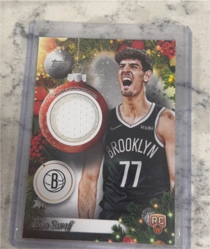 2025 Topps Holiday Basketball Player Relic Rookie Ben Saraf #PR-BS — front