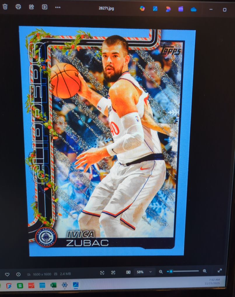 2025-26 Topps Holiday Basketball #H115 Ivica Zubac — front
