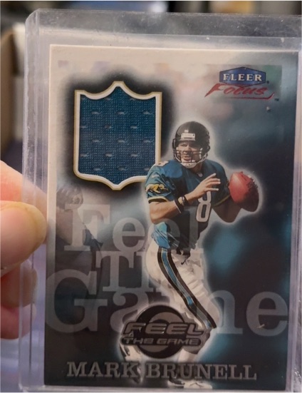 1999 Fleer Focus Feel the Game #2FG Mark Brunell — front