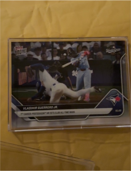 2025 Topps Now #909 Vladimir Guerrero Jr. — front