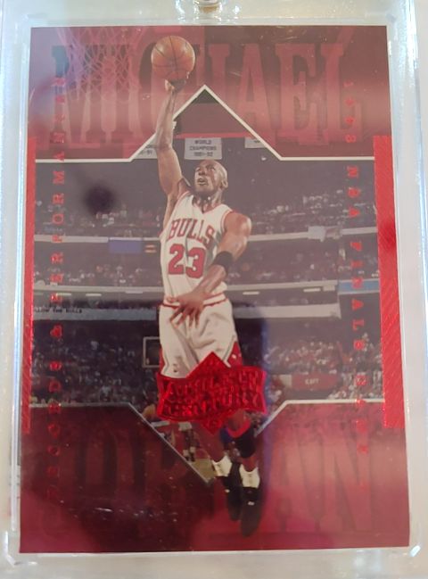 1999 Upper Deck Athlete of the Century #20 Michael Jordan — front