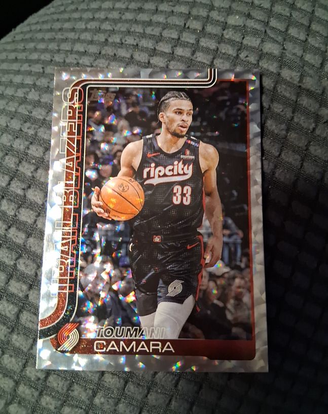 2025-26 Topps #128 Toumani Camara — front