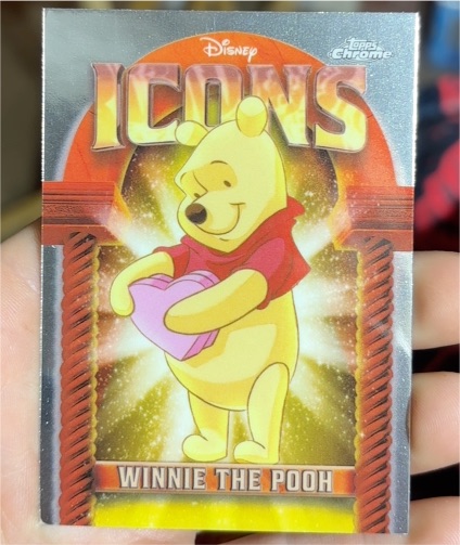 2025 Topps Chrome Disney Icons #DI-19 Winnie the Pooh — front
