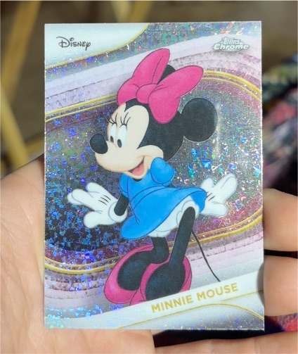 2025 Topps Chrome Disney #28 Minnie Mouse — front