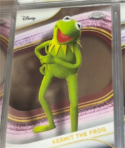 2025 Topps Chrome Disney #122 Kermit The Frog — front