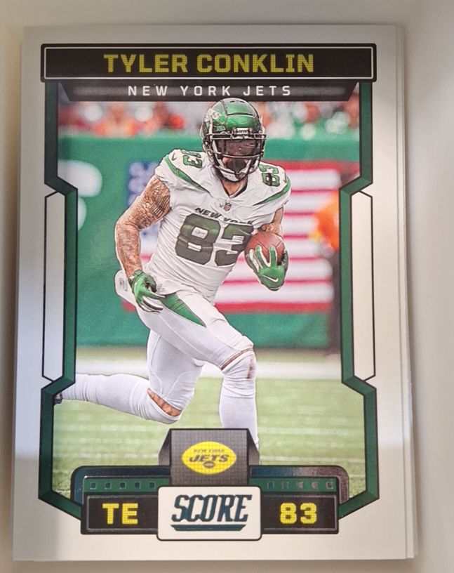 2023 Panini Score #294 Tyler Conklin — front