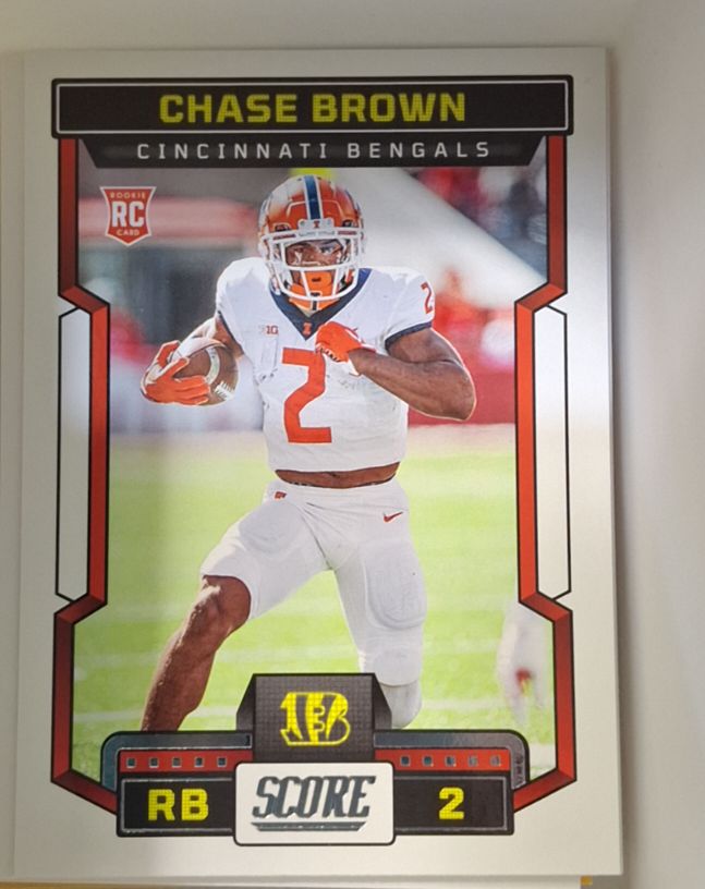 2023 Panini Score #323 Chase Brown Rookie Cincinnati Bengals — front