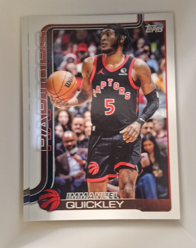 2025-26 Topps Basketball #32 Immanuel Quickley — front