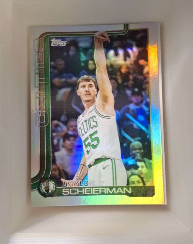 2025-26 Topps Basketball #5 Baylor Scheierman — front