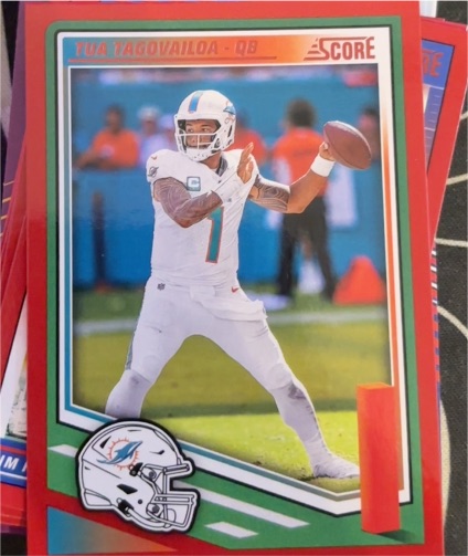 2025 Panini Score #25 Tua Tagovailoa — front