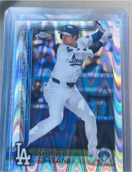 2025 Topps Chrome #1 Shohei Ohtani — front