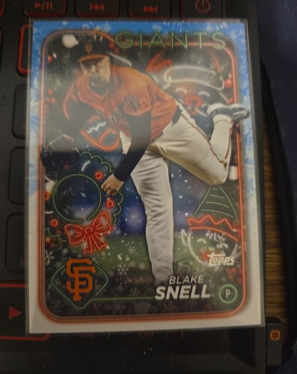2024 Topps Holiday #H21 Blake Snell — front