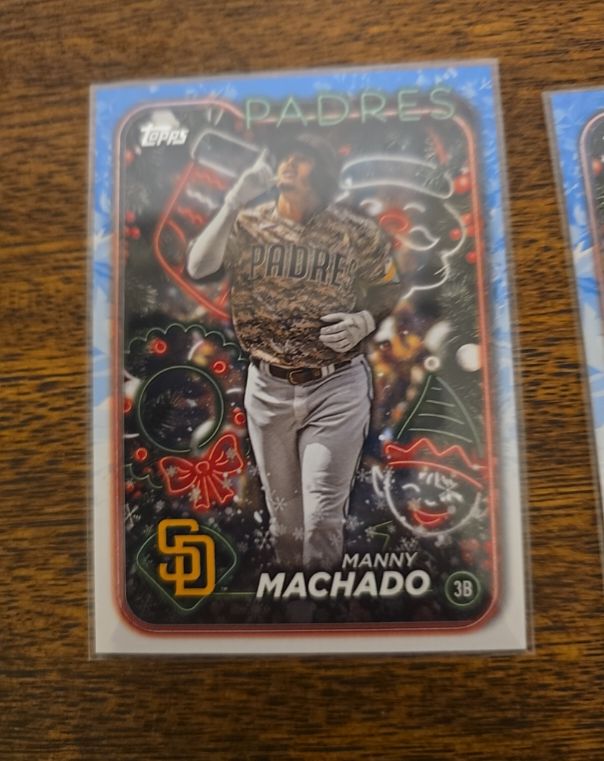 2024 Topps Holiday #H98 Manny Machado — front