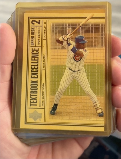 1999 Upper Deck Textbook Excellence #T10 Sammy Sosa — front