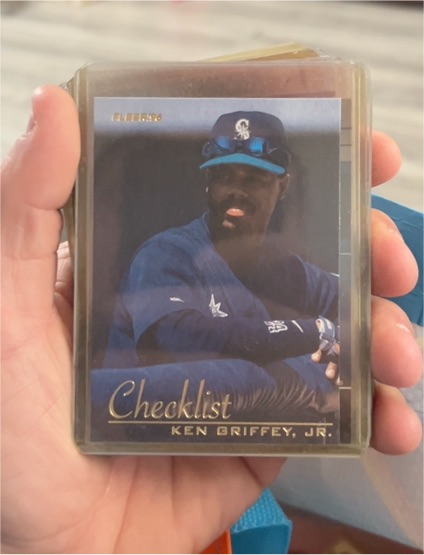 1996 Fleer Update #U247 Ken Griffey Jr Checklist — front
