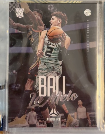 2020-21 Panini Chronicles Luminance #147 LaMelo Ball Rookie — front