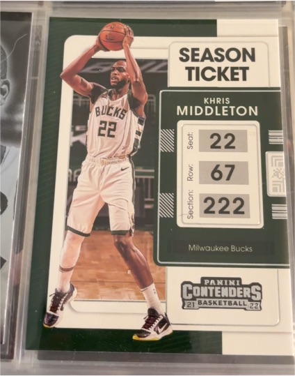 2021-22 Panini Contenders #83 Khris Middleton — front