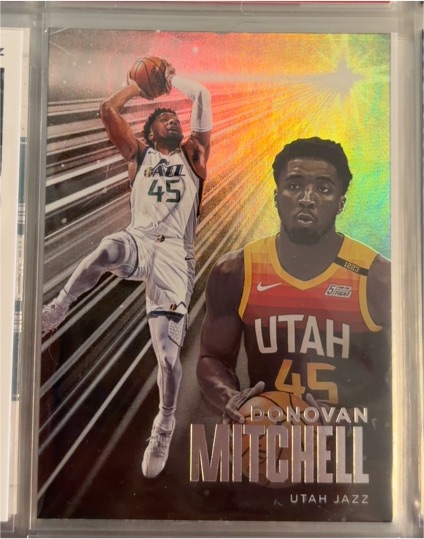 2020-21 Panini Chronicles Essentials #235 Donovan Mitchell — front