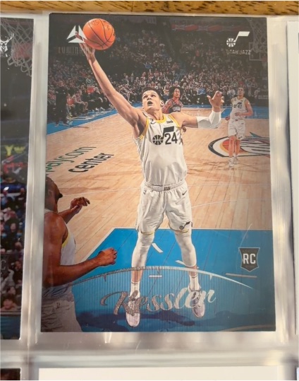 2022-23 Panini Chronicles Luminance #144 Walker Kessler — front