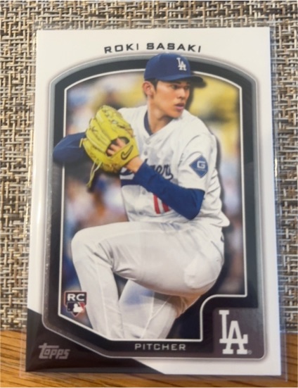 2025 Topps Series 2 #81 Roki Sasaki — front