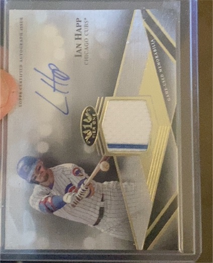 2022 Topps Tier One Auto Relics #T1AR-IH Ian Happ — front