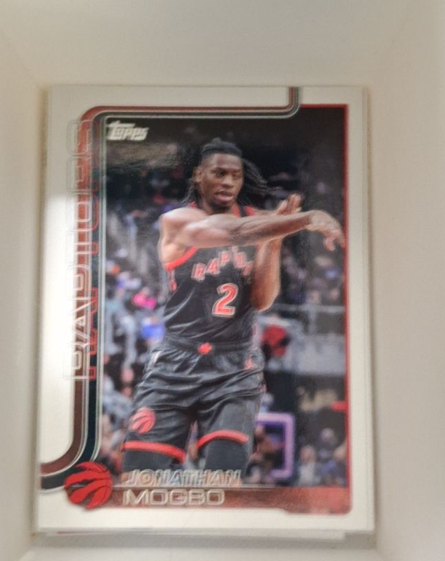 2025-26 Topps #29 Jonathan Mogbo — front