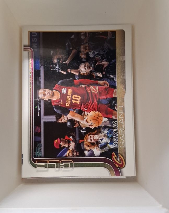 2025-26 Topps #81 Darius Garland — front