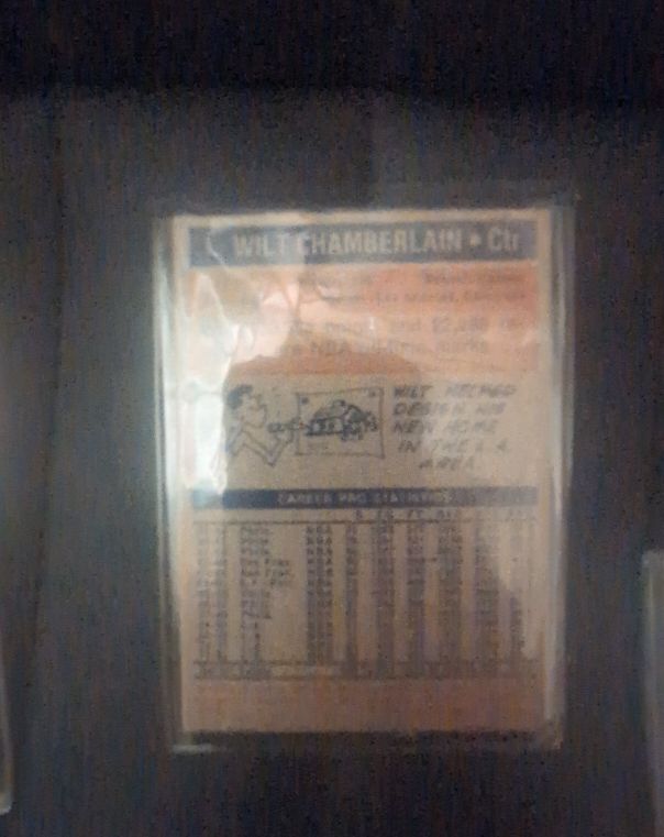 1961 Topps #33 Wilt Chamberlain — front