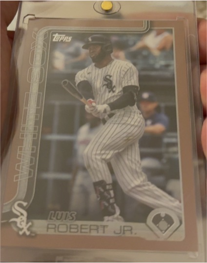 2025 Topps #189 Luis Robert Jr. — front
