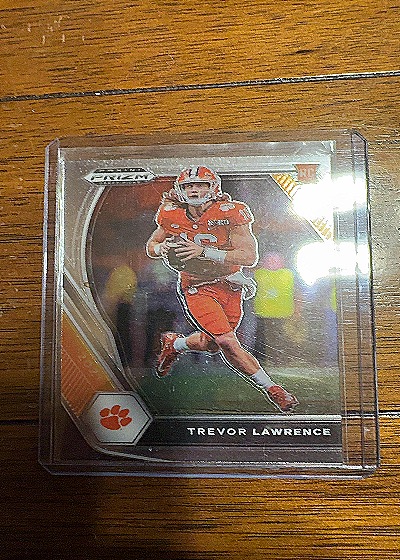 2021 Panini Prizm Draft Picks #106 Trevor Lawrence RC — front