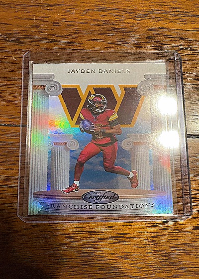 2025 Panini Certified #FFO-JDS Jayden Daniels Franchise Foundations — front