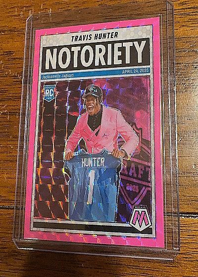 2025 Panini Mosaic #12 Travis Hunter Notoriety — front